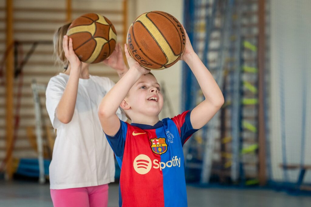 Activities at a youth club in Mycielewo (Nakło County), photo: Tomasz Czachorowski/eventphoto.com.pl for Marshal’s Office of the Kujawsko-Pomorskie Region