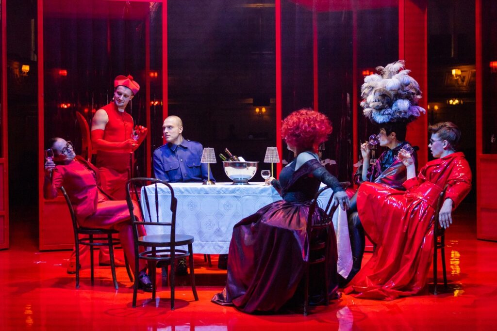 Próba medialna w Teatrze Horzycy, fot. Mikołaj Kuras dla UMWKP