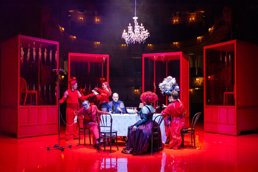 Próba medialna w Teatrze Horzycy, fot. Mikołaj Kuras dla UMWKP