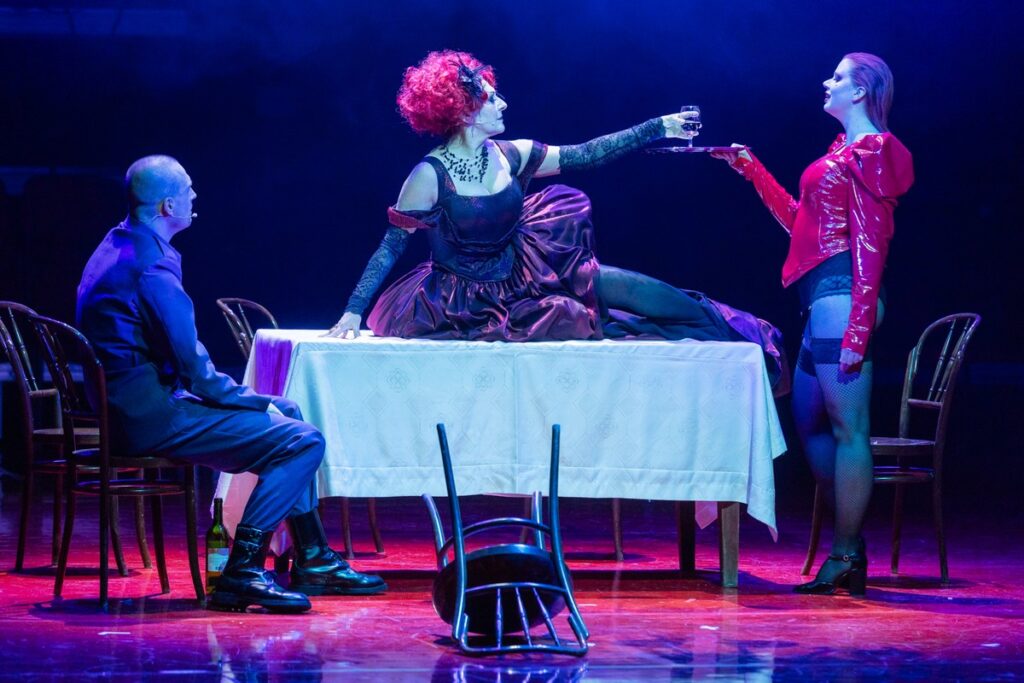 Próba medialna w Teatrze Horzycy, fot. Mikołaj Kuras dla UMWKP