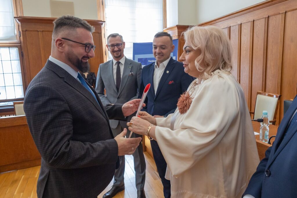 Ceremonia wręczenia umów FEdKP, 24 kwietnia 2026, fot. Mikołaj Kuras dla UMWKP