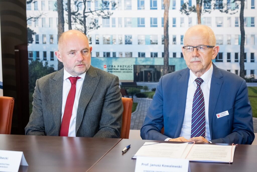 Agreement signed for the financing of the expansion and modernization of the main complex of the Oncology Center. Photo: Tomasz Czachorowski / eventphoto for UMWKP