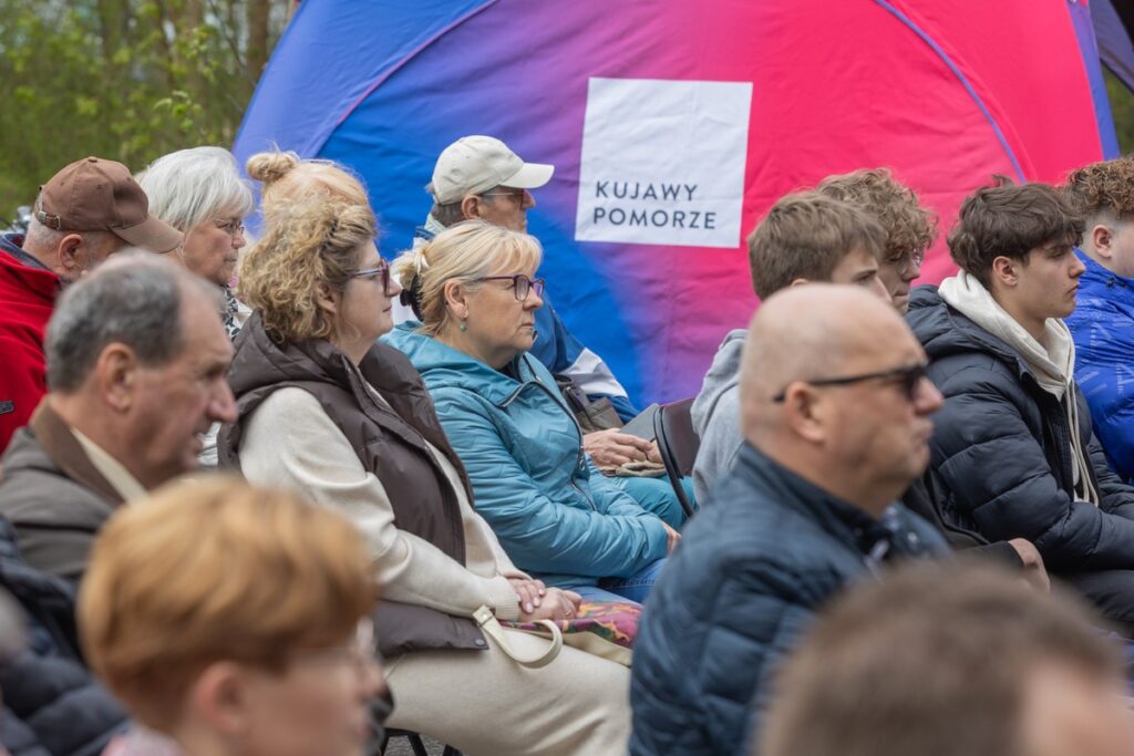 Meeting at the pool complex in Ciechocinek, photo: Mikołaj Kuras / UMWKP