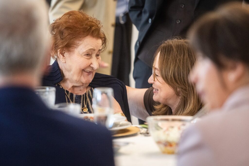 Awarding of a medal to Ms. Irena Łuczak, photo by Szymon Zdziebło/tarantoga.pl for the UMWKP