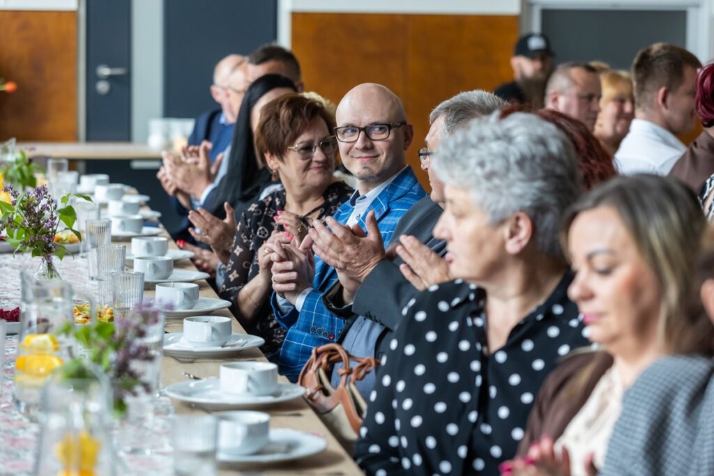 Presentation of honorary badges to village heads from Grudziądz County, photo by Mikołaj Kuras for the UMWKP