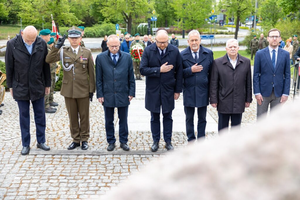 81. rocznica zakończenia II wojny światowej w Toruniu, fot. Mikołaj Kuras dla UMWKP