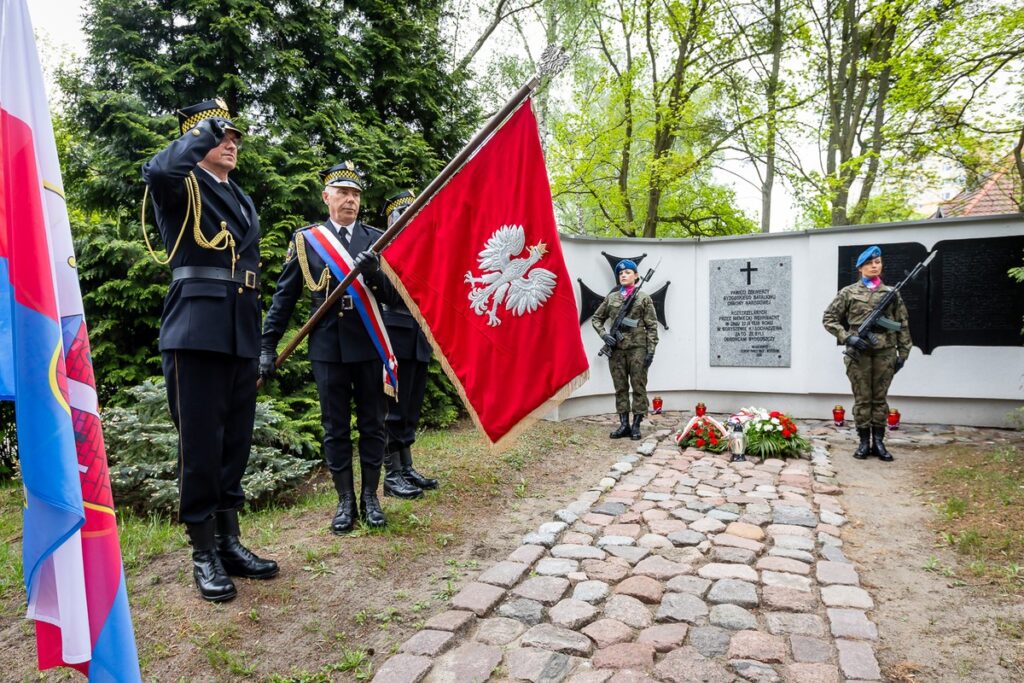 81. rocznica zakończenia II wojny światowej w Bydgoszczy, fot. Tomasz Czachorowski/eventphoto.com.pl dla UMWKP
