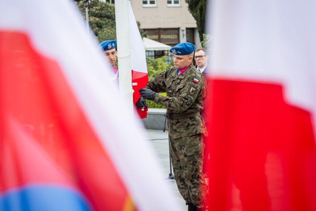 Obchody Narodowego Dnia Zwycięstwa w Bydgoszczy, fot. Tomasz Czachorowski/eventphoto.com.pl dla UMWKP