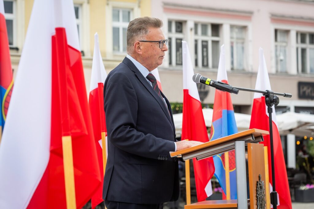 Obchody Narodowego Dnia Zwycięstwa w Bydgoszczy, fot. Tomasz Czachorowski/eventphoto.com.pl dla UMWKP