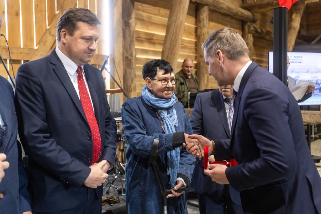 Obchody 45. Rocznicy rejestracji NSZZ RI Solidarność, fot. Szymon Zdziebło/tarantoga.pl dla UMWKP