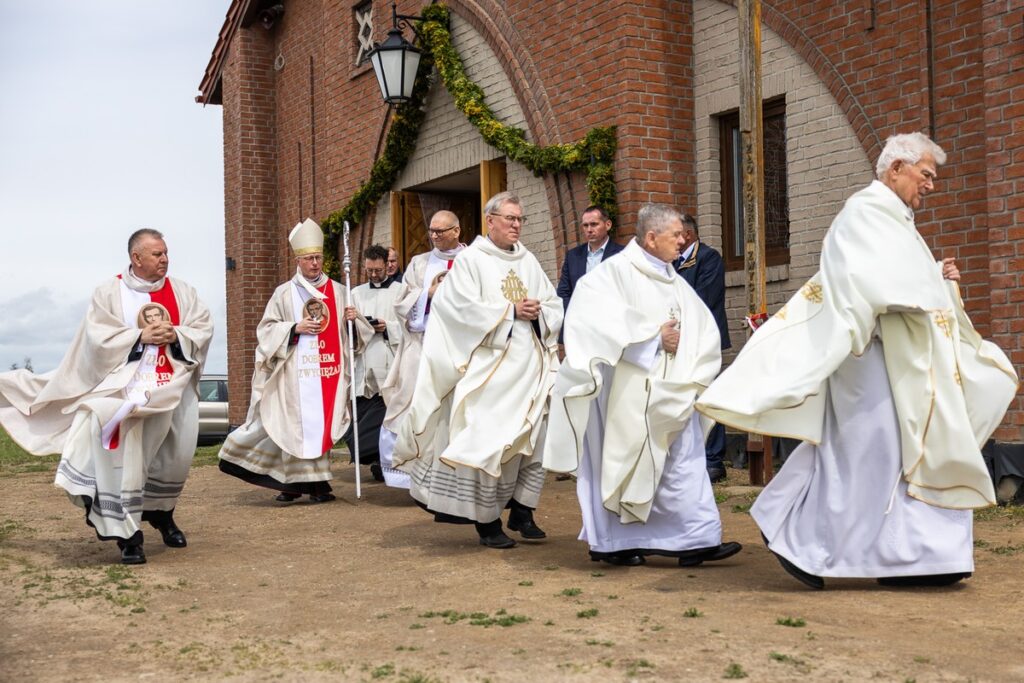 Obchody 45. Rocznicy rejestracji NSZZ RI Solidarność, fot. Szymon Zdziebło/tarantoga.pl dla UMWKP