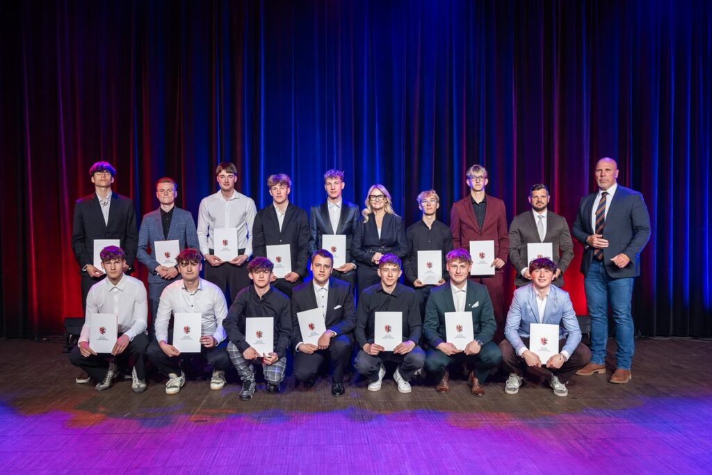 Wręczenie nagród i stypendiów sportowych, fot. Szymon Zdziebło/tarantoga.pl dla UMWKP