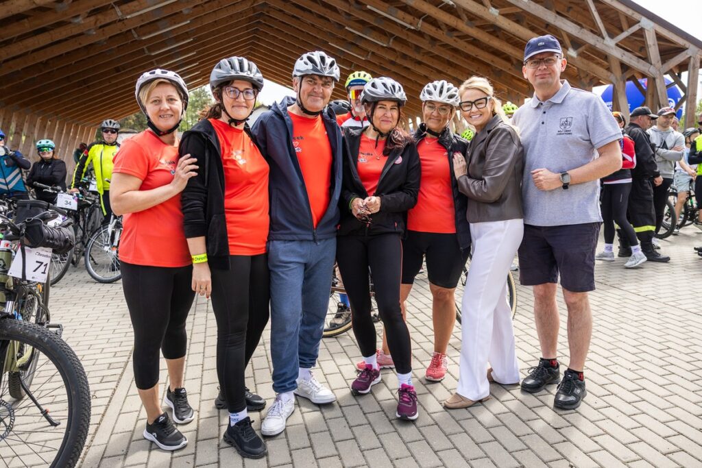 Rajd rowerowy w Chrostkowie, fot. Szymon Zdziebło/tarantoga.pl dla UMWKP
