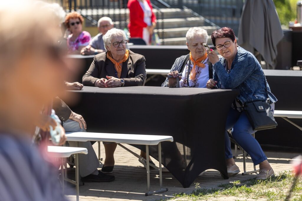 Piknik integracyjny w Przysieku, fot. Szymon Zdziebło/tarantoga.pl dla UMWKP