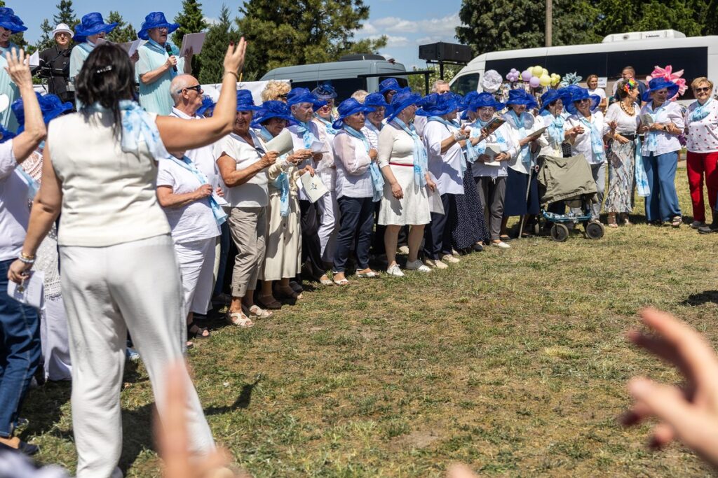Piknik integracyjny w Przysieku, fot. Szymon Zdziebło/tarantoga.pl dla UMWKP