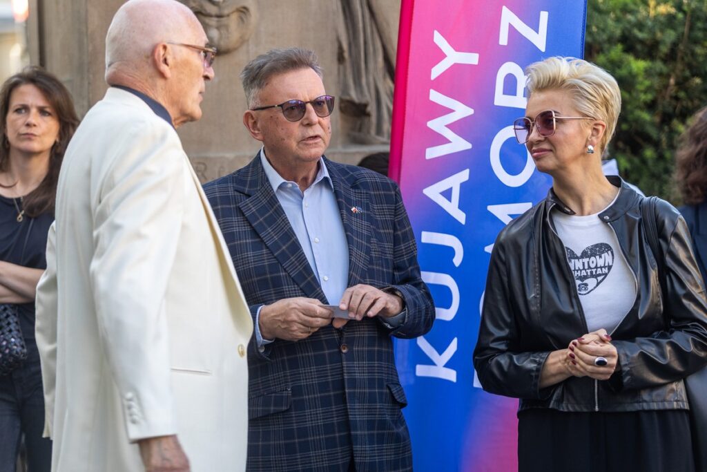 Opening of the Kontakt Festival, photo by Szymon Zdziebło/tarantoga.pl for the Marshal’s Office of the Kujawsko-Pomorskie Region