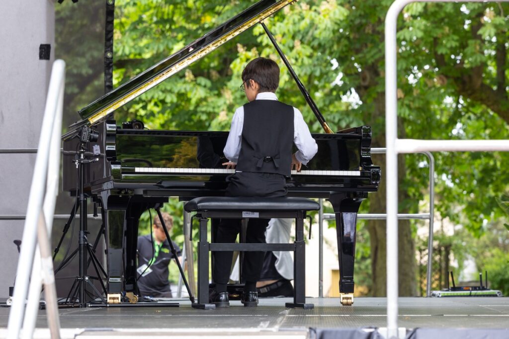 Koncert laureatów 33. Międzynarodowego Konkursu Pianistycznego im. Fryderyka Chopina dla Dzieci i Młodzieży w Szafarni. Fot. Mikołaj Kuras dla UMWKP