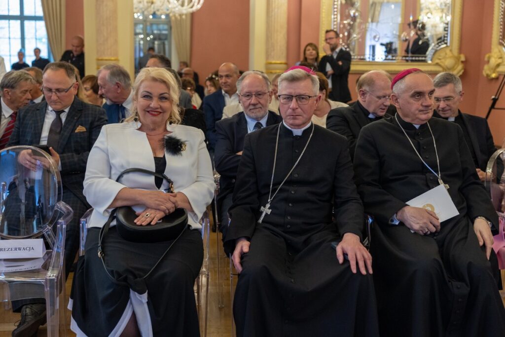 The ceremony of presenting Professor Marta Cartabia with the Nicolaus Copernicus Fides et Ratio Award, photo by Mikołaj Kuras for UMWKP