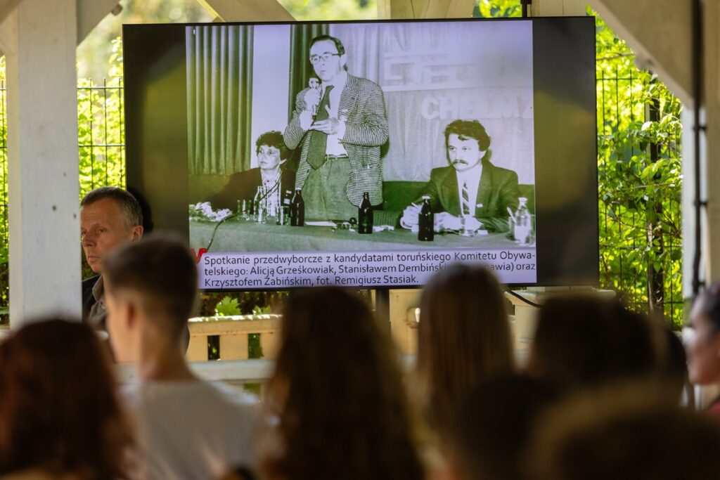 Spotkanie z młodzieżą w 37 rocznicę wyborów 4 czerwca 1989. Fot. Mikołaj Kuras dla UMWKP