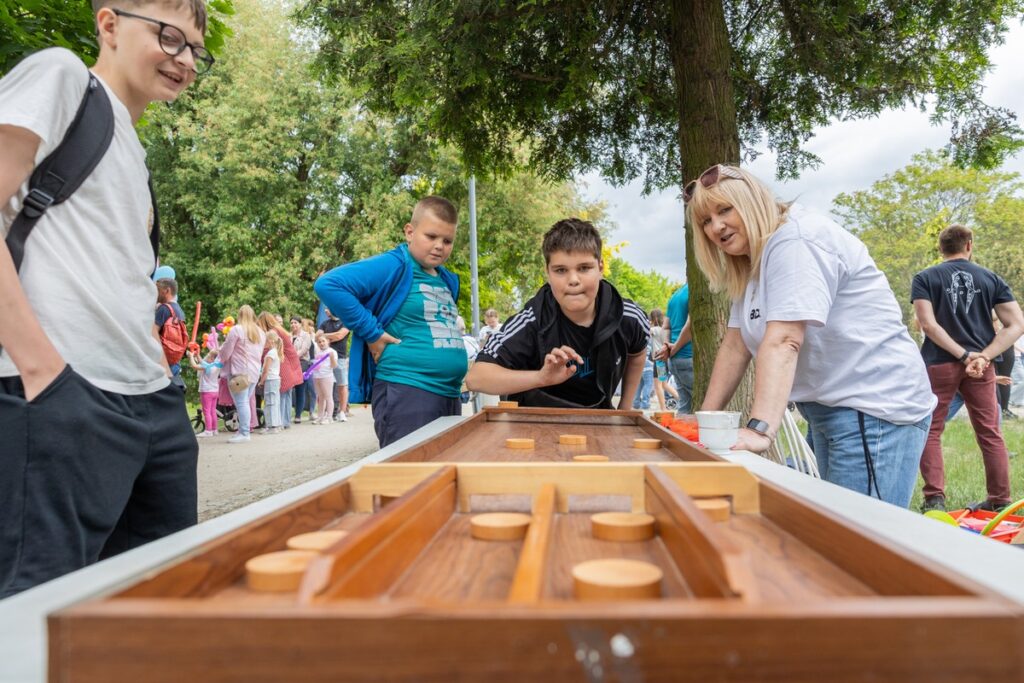Otwarcie sezonu turystycznego na Pojezierzu Brodnickim, fot. Mikołaj Kuras dla UMWKP