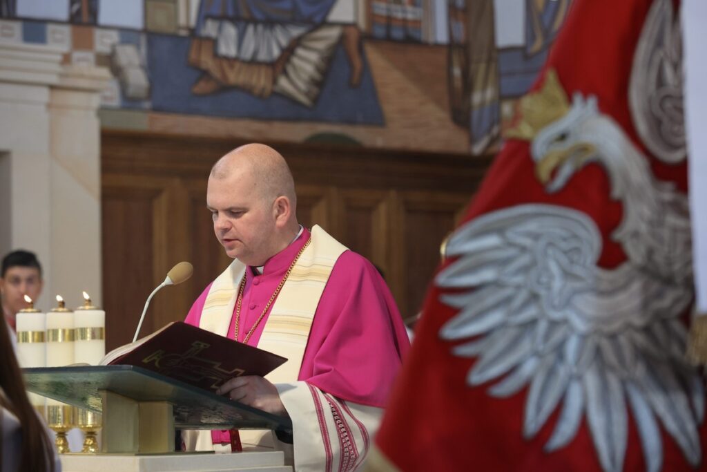 Holy Mass celebrating the Kujawsko-Pomorskie Region Day in Kruszyn, photo by Mikołaj Kuras for UMWKP