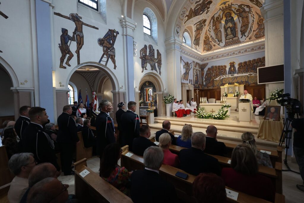 Holy Mass celebrating the Kujawsko-Pomorskie Region Day in Kruszyn, photo by Mikołaj Kuras for UMWKP