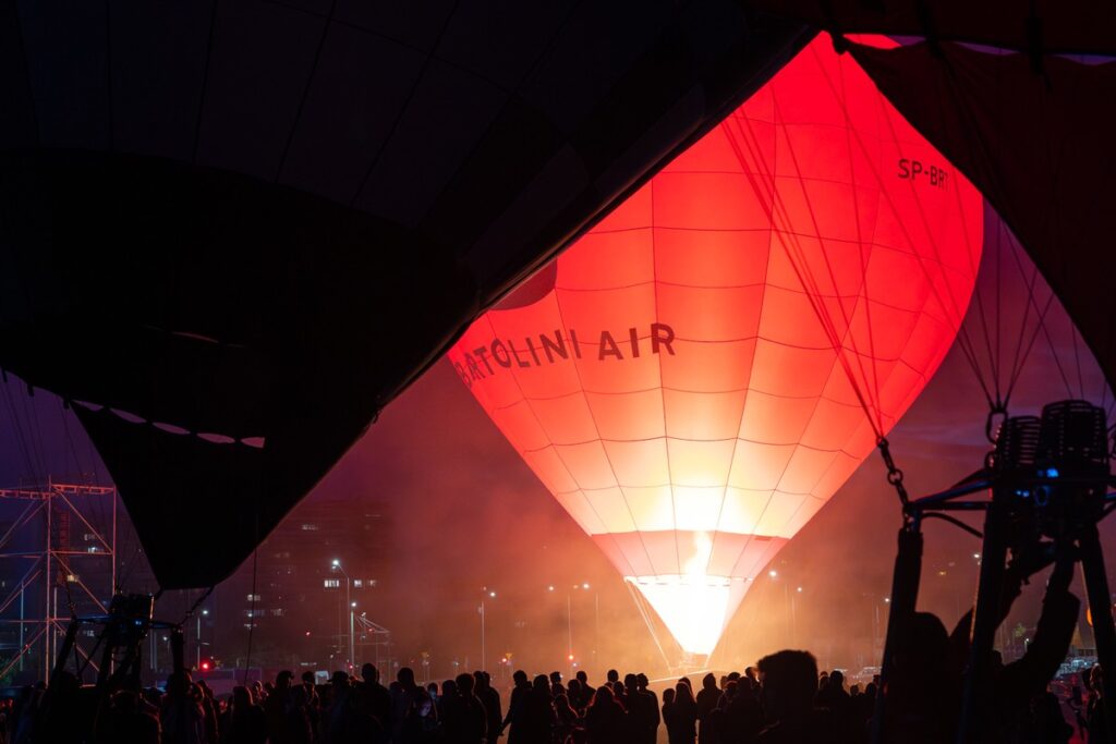 Fiesta balonowa w Toruniu, fot. Mikołaj Kuras dla UMWKP