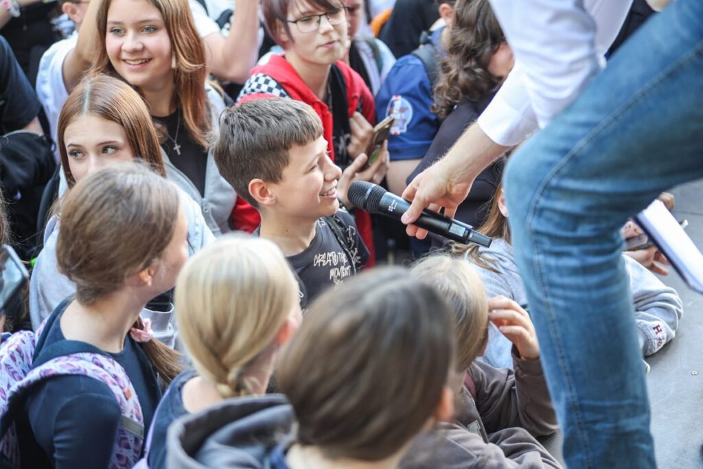 Przystanek JPII, 12 czerwca 2026, Toruń, fot. Szymon Zdziebło/tarantoga dla UMWKP