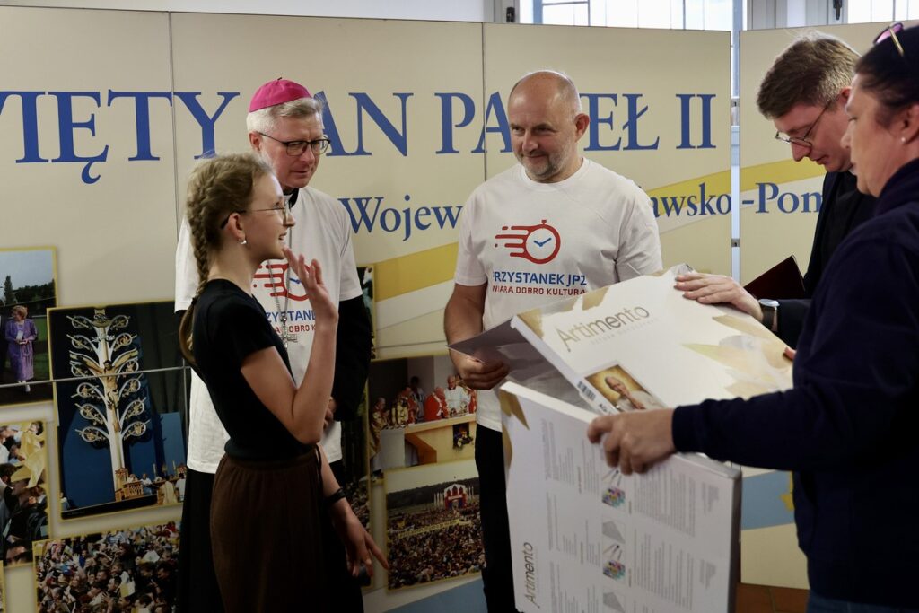 Przystanek JPII, 12 czerwca 2026, Toruń, fot. Andrzej Goiński/UMWKP