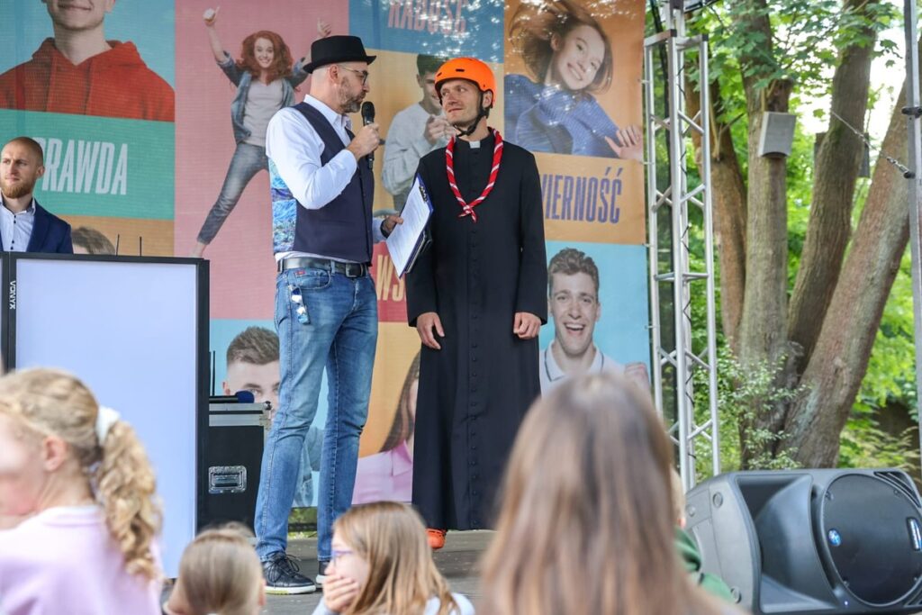 Przystanek JPII, 12 czerwca 2026, Toruń, fot. Szymon Zdziebło/tarantoga dla UMWKP