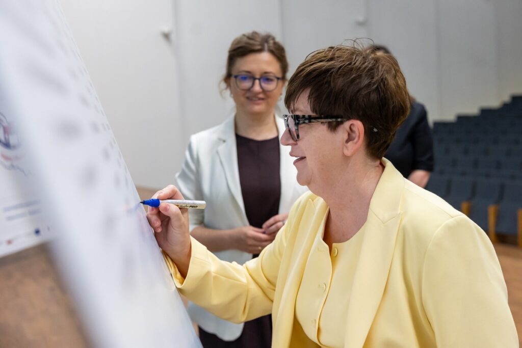 Konferencja „Dwujęzyczne przedszkolaki Kujaw i Pomorza II”, fot. Szymon Zdziebło/tarantoga.pl dla UMWKP