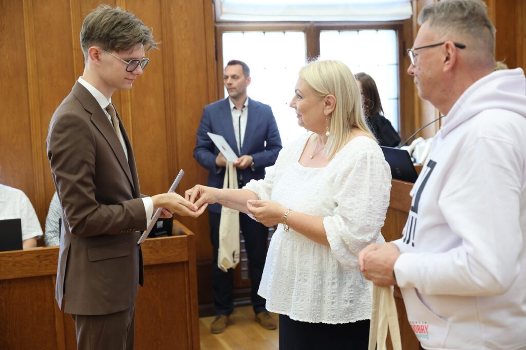 Inauguracyjna sesja Młodzieżowego Sejmiku Województwa III kadencji, fot. Mikołaj Kuras dla UMWKP