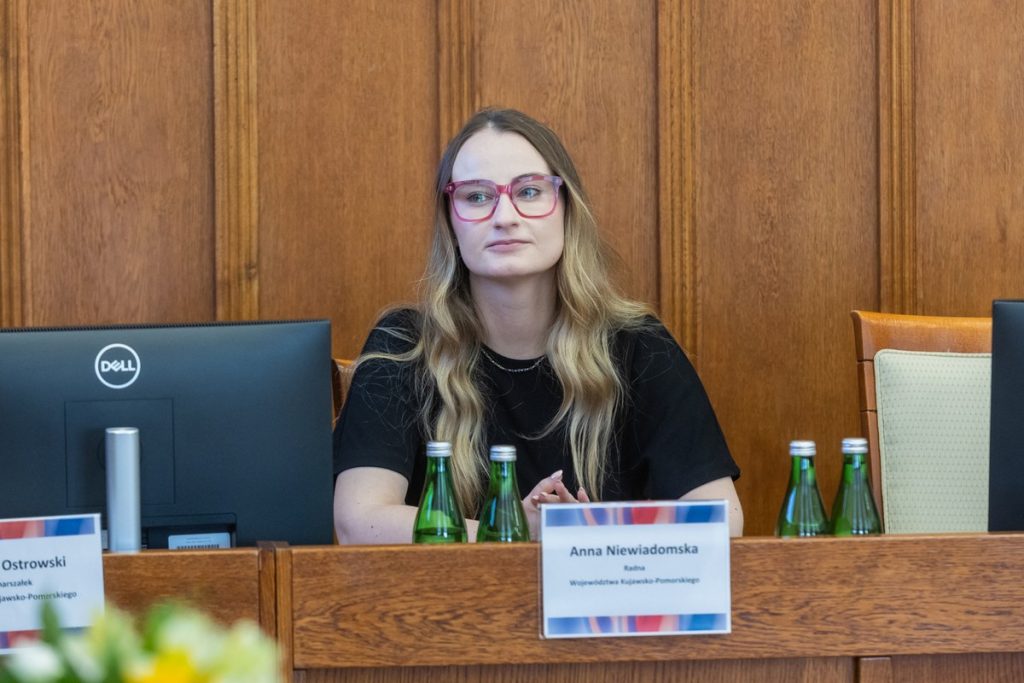 Inaugural session of the Youth Regional Parliament of the Kujawsko-Pomorskie Region (3rd term), photo by Mikołaj Kuras for UMWKP