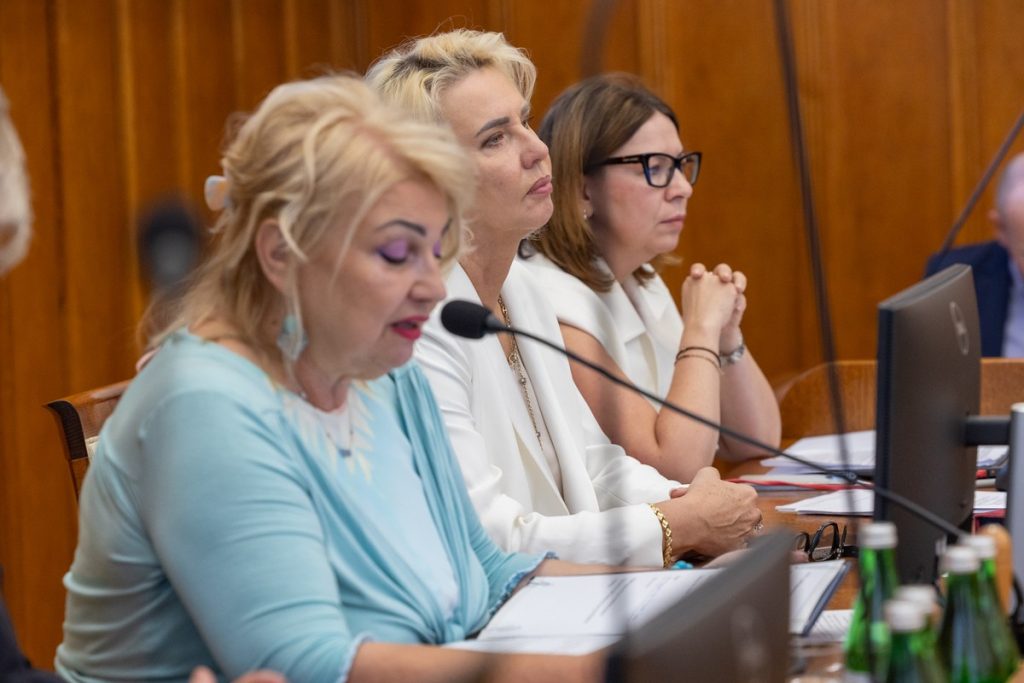 Nadzwyczajna sesja sejmiku województwa na temat sytuacji w WSZ, fot. Mikołaj Kuras dla UMWKP