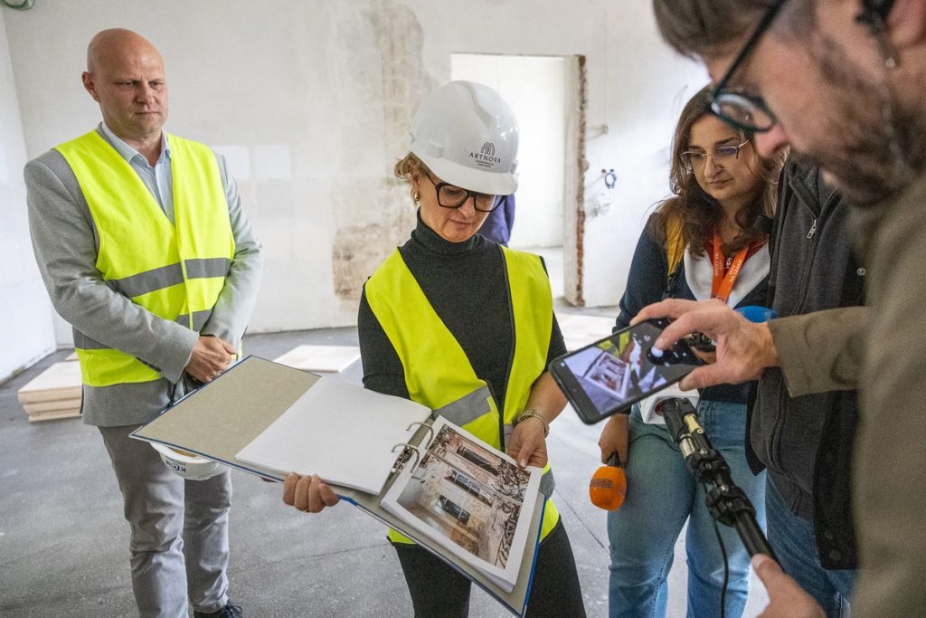 Site visit to the development in Nawra, photo: Szymon Zdziebło/tarantoga for UMWKP
