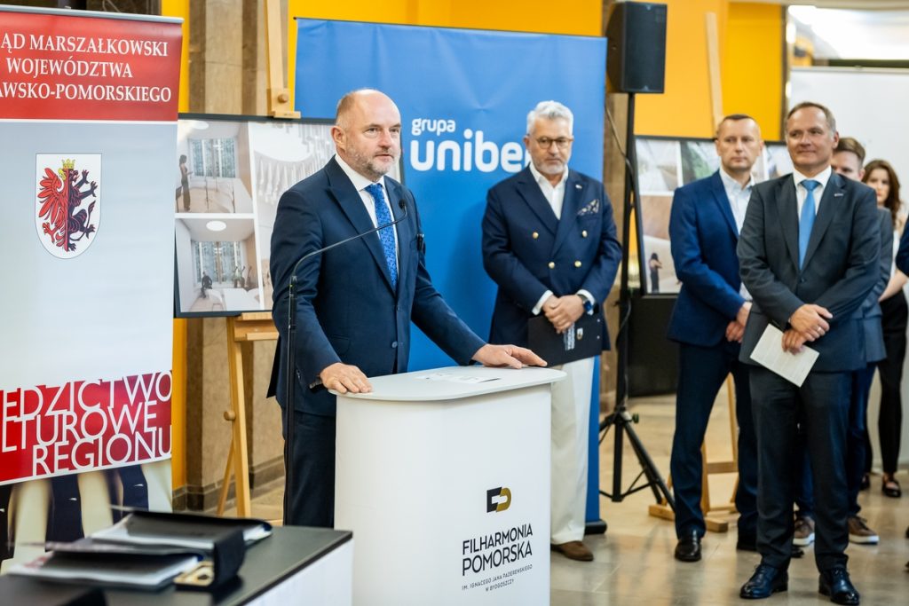 Ceremonia podpisania umowy na rozbudowę Filharmonii Pomorskiej, fot. Tomasz Czachorowski/eventphoto dla UMWKP