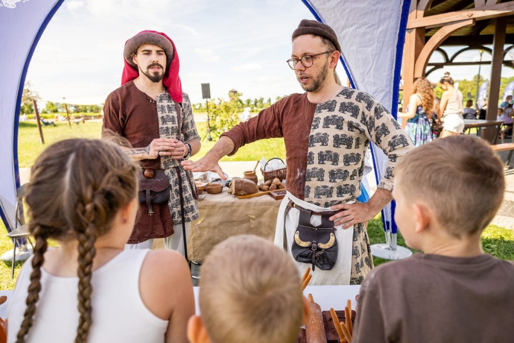 Lato w Konstelacjach, fot. Szymon Zdziebło/tarantoga.pl dla UMWKP