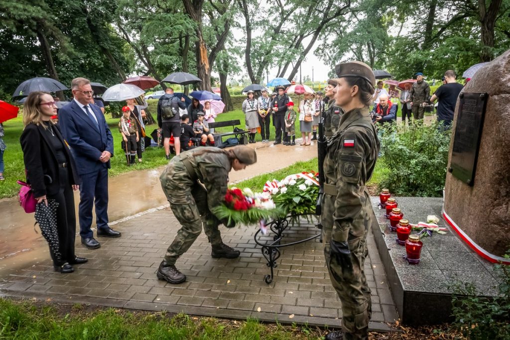 Obchody 82. rocznicy wybuchu Powstania Warszawskiego w Bydgoszczy, fot. Tomasz Czachorowski/eventphoto.com.pl dla UMWKP