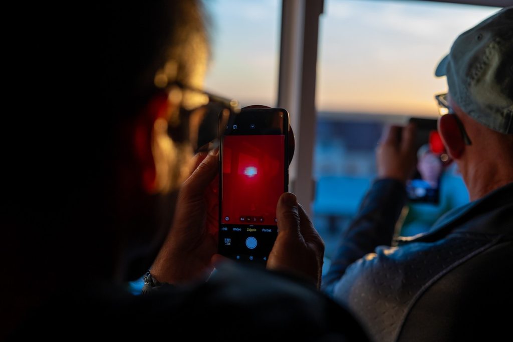 Solar eclipse observation in Radziejów, photo: Mikołaj Kuras for the Marshal’s Office of the Kujawsko-Pomorskie Region