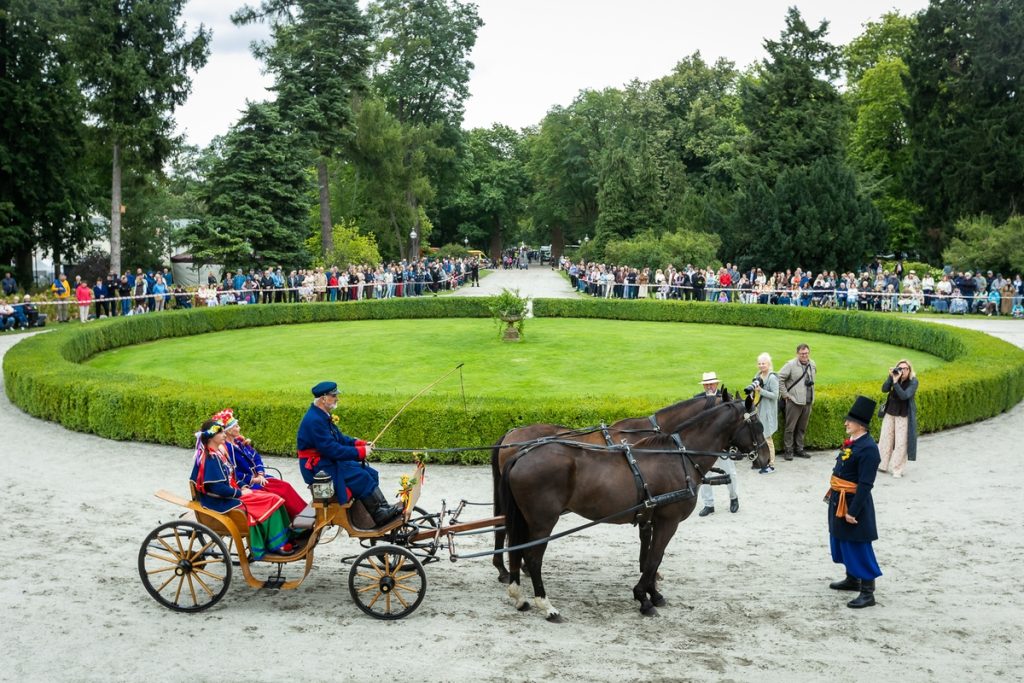 Horse-Drawn Carriage Competition in Lubostroń, photo: Tomasz Czachorowski/eventphoto.com.pl for UMWKP