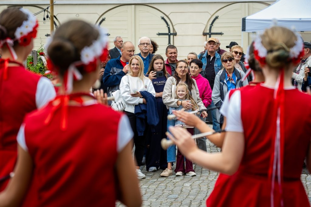 Horse-Drawn Carriage Competition in Lubostroń, photo: Tomasz Czachorowski/eventphoto.com.pl for UMWKP