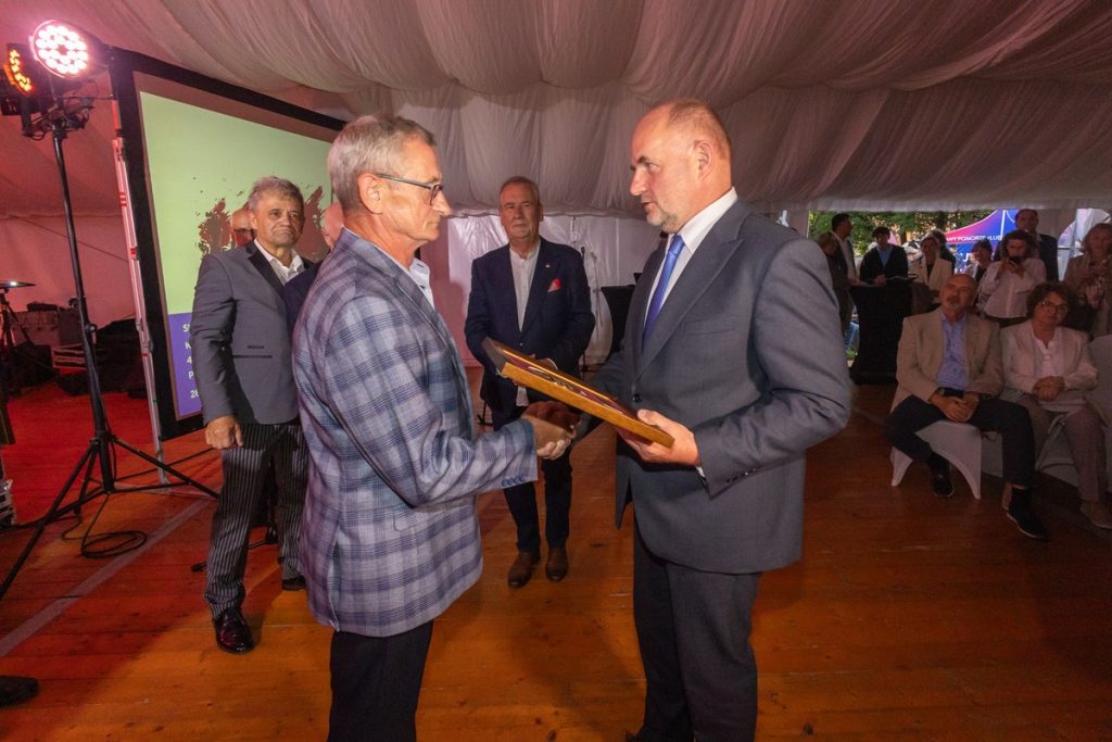 Uroczyste spotkanie w Przysieku, fot. Mikołaj Kuras dla UMWKP