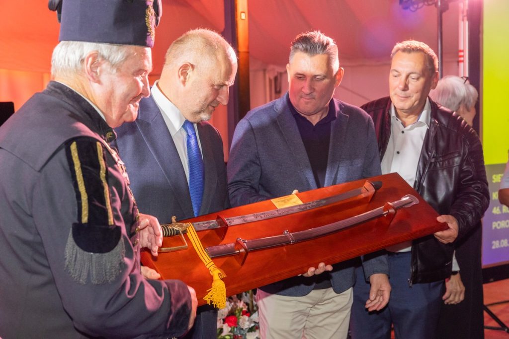 Uroczyste spotkanie w Przysieku, fot. Mikołaj Kuras dla UMWKP