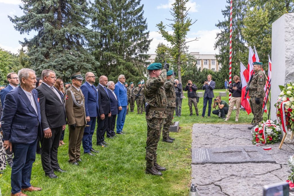 Obchody 87. rocznicy wybuchu II wojny światowej w Toruniu, fot. Andrzej Goiński/UMWKP