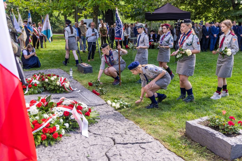 Obchody 87. rocznicy wybuchu II wojny światowej w Toruniu, fot. Andrzej Goiński/UMWKP