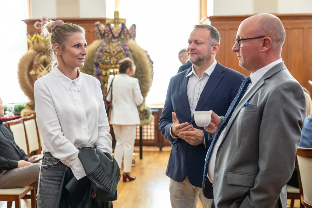 Podpisanie umów FEdKP, 3 września 2026 r., fot. Szymon Zdziebło/tarantoga.pl dla UMWKP