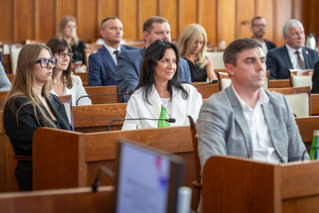 Podpisanie umów FEdKP, 3 września 2026 r., fot. Szymon Zdziebło/tarantoga.pl dla UMWKP