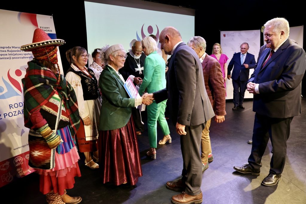 Gala wręczenia nagród w konkursie „Rodzynki z pozarządówki”, fot. Andrzej Goiński/UMWKP