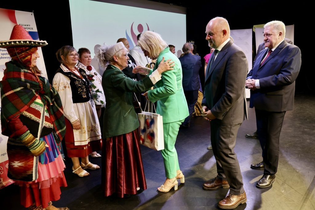 Gala wręczenia nagród w konkursie „Rodzynki z pozarządówki”, fot. Andrzej Goiński/UMWKP