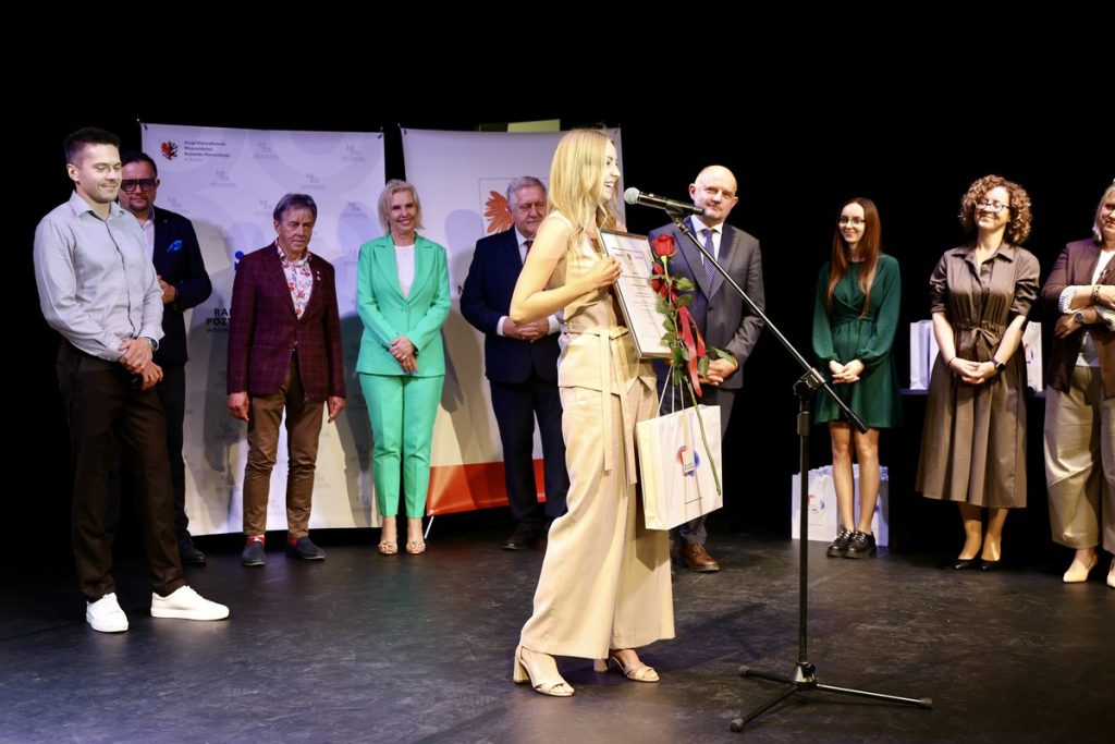 Gala wręczenia nagród w konkursie „Rodzynki z pozarządówki”, fot. Andrzej Goiński/UMWKP